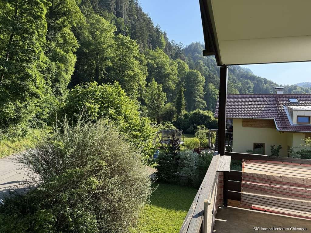 Immobilie in Bad Reichenhall - Bad Reichenhall - Karlstein 
2 kleine Wohnungen direkt nebeneinander – 2 x 2 oder 1 x 4 Zimmer mögl - Bild 3