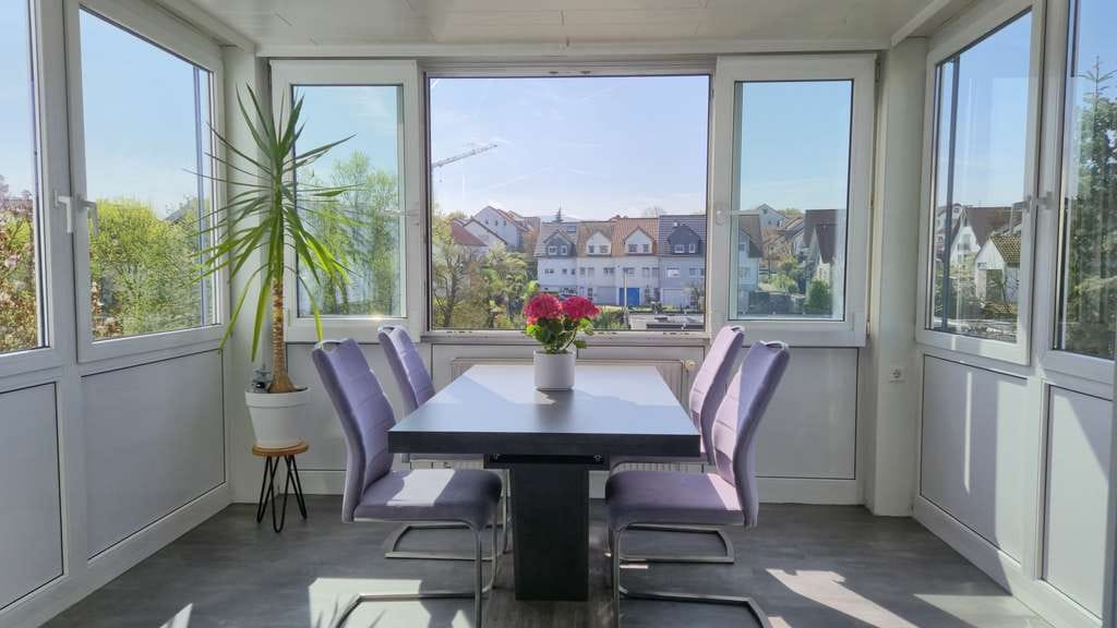 Immobilie in Großbettlingen - Helle 3 Zimmer Wohnung mit Wintergarten - Bild 1