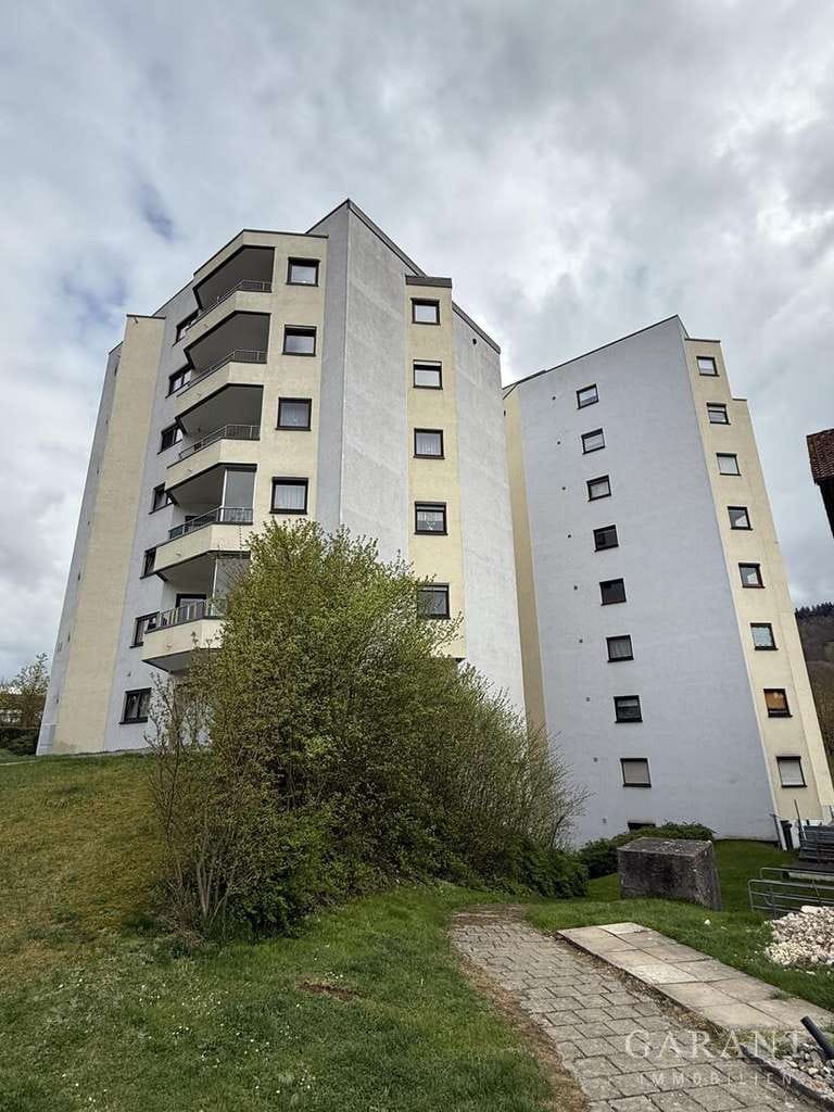 Immobilie in Albstadt - 1 Zimmer-Apartment mit Aufzug & Tiefgaragenstellplatz - ideale Kapitalanlage oder zur Eigennutzung - Bild 0