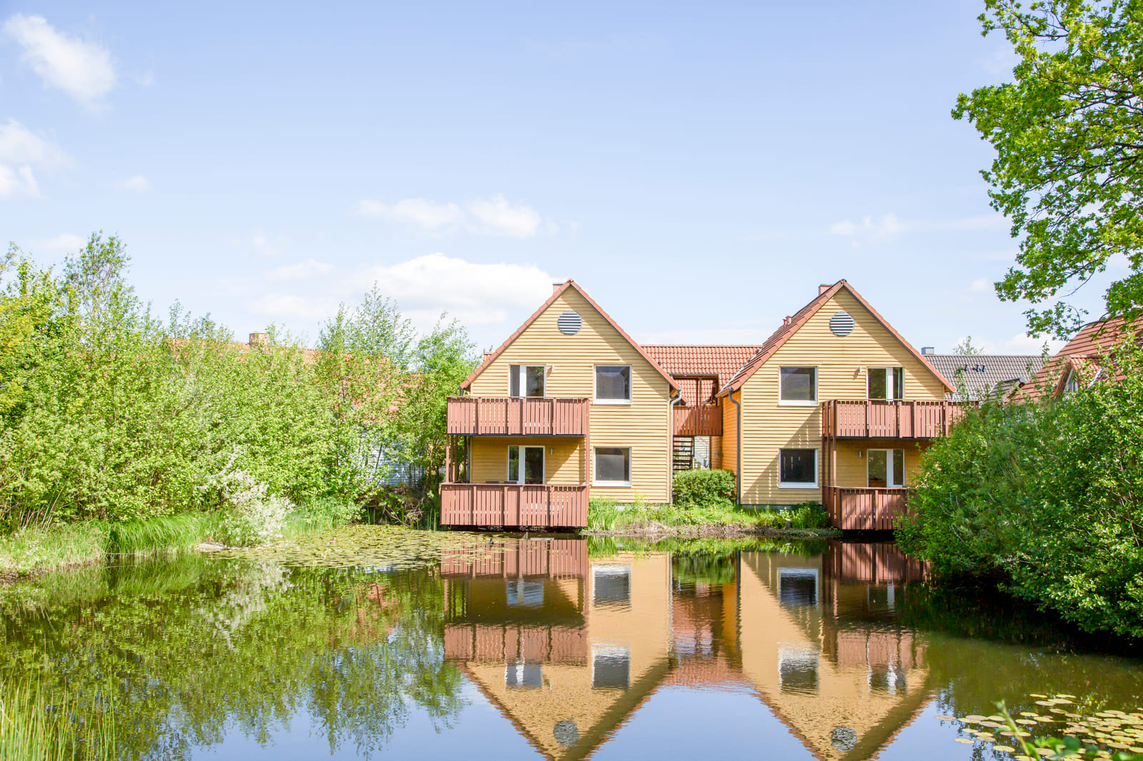 Immobilie in Göhren-Lebbin - Kapitalanlage mit 4,3% - 5,0% Rendite und Urlaubsgarantie: "BEECH Resort Fleesensee" - Bild 0