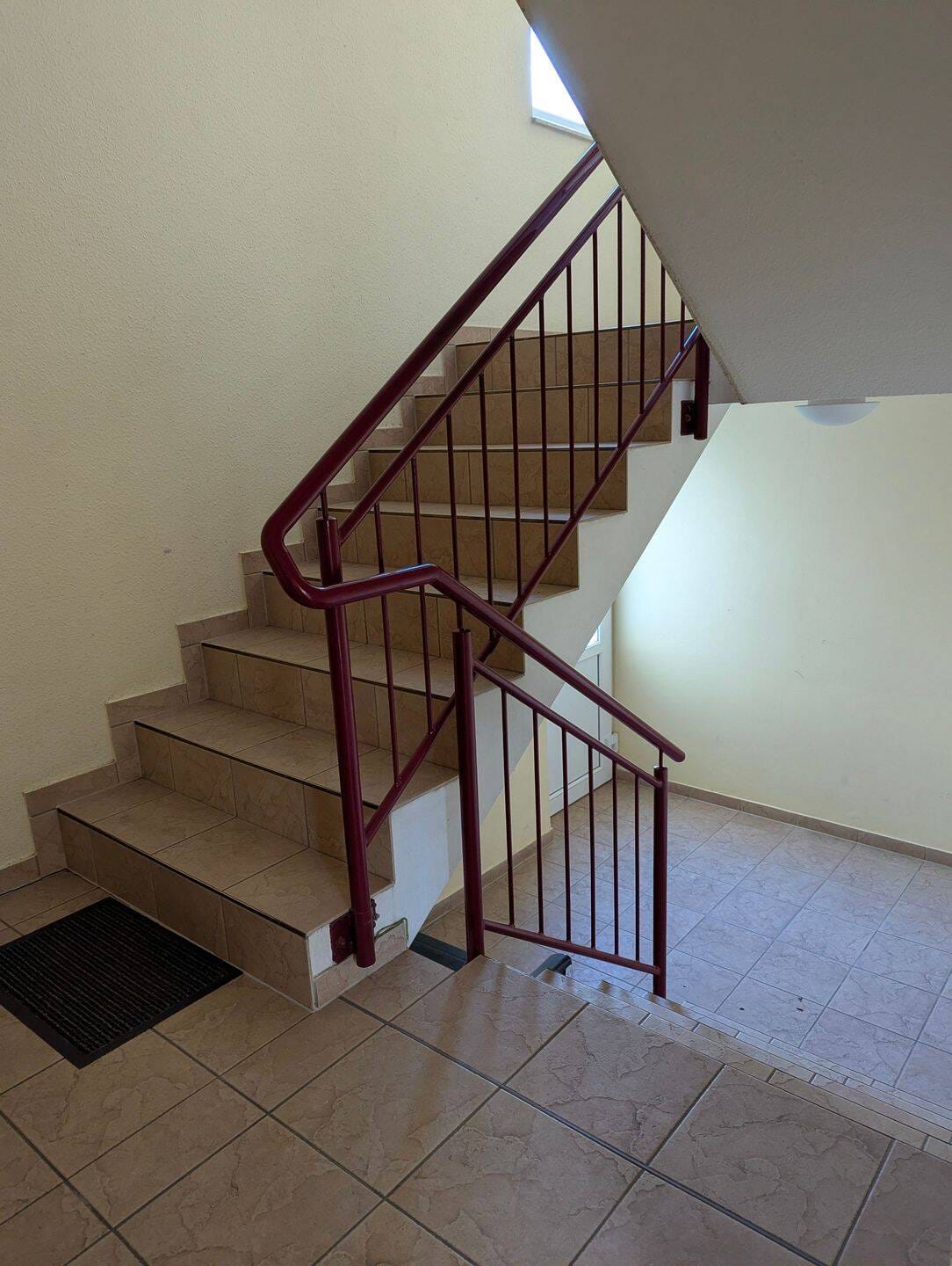 Immobilie in Stavenhagen -  2-Zimmer Dachgeschoßwohnung Wohnung mit offener Küche und Duschbad - Bild 3