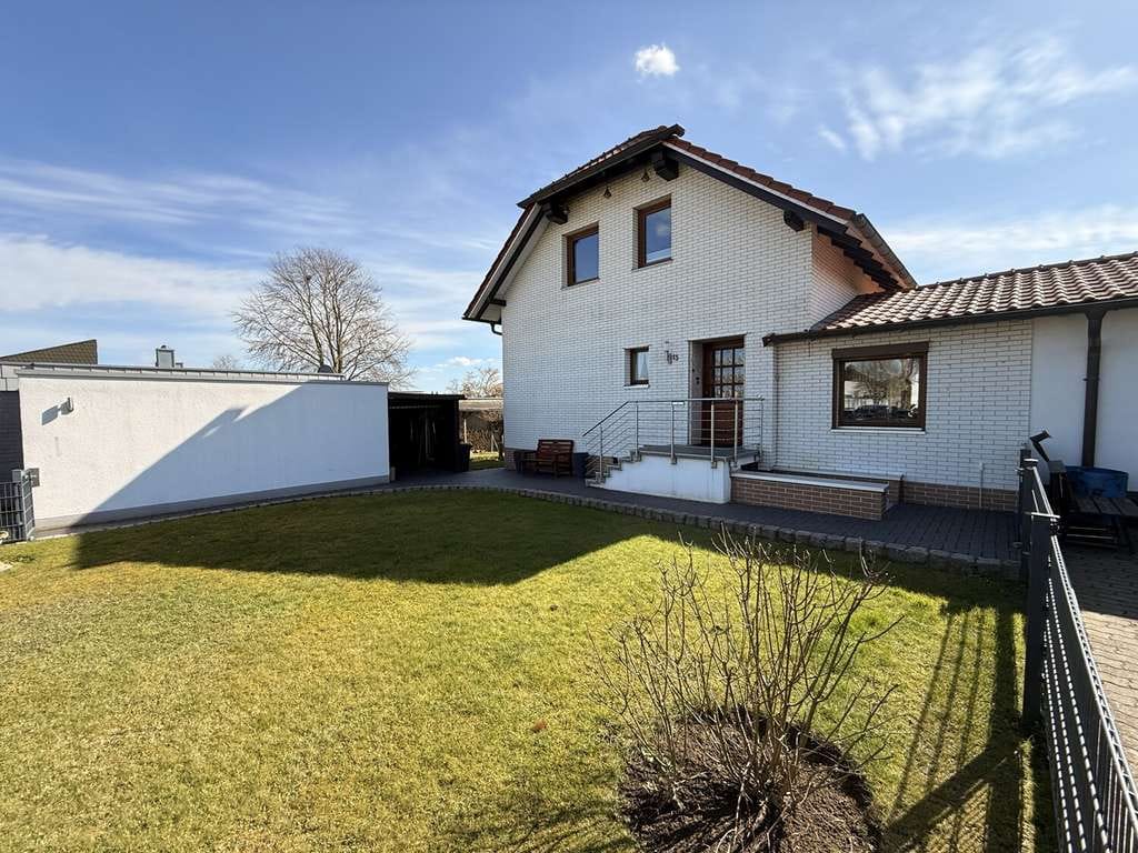 Immobilie in Moringen - Großzügiges Einfamilienhaus in ruhiger Wohnlage von Moringen - Bild 3