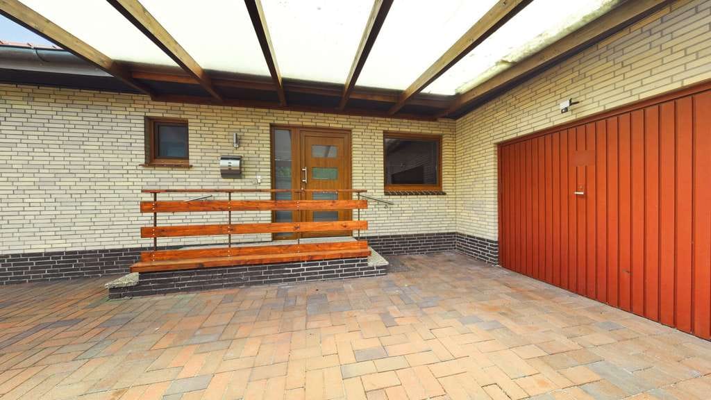 Immobilie in Ovelgönne - Gepflegtes Zuhause mit traumhaftem Garten - Bild 1