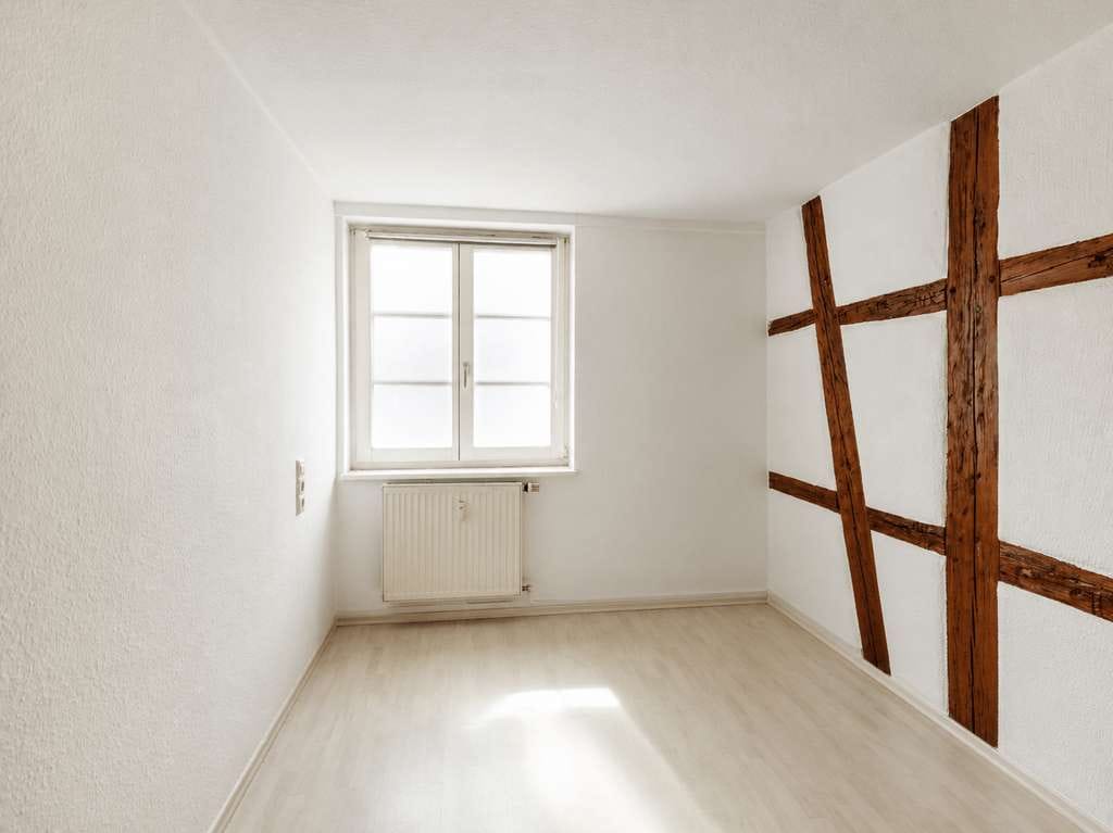 Immobilie in Heimsheim - 2-Zimmer-Wohnung mit Balkon und Außenstellplatz in denkmalgeschützten Gebäude - Bild 4