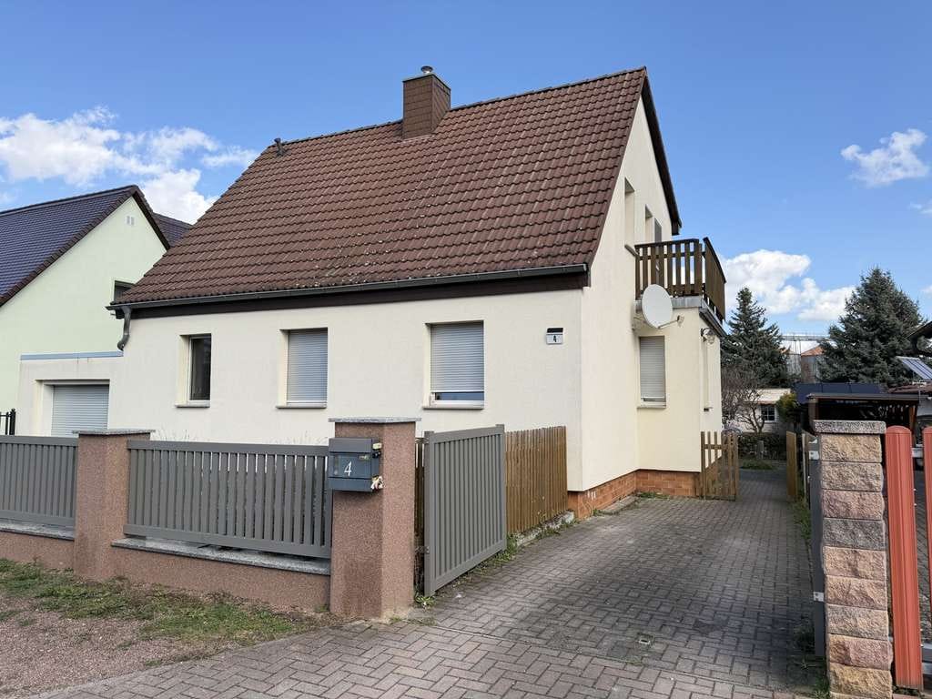 Immobilie in Bad Dürrenberg - Ein Zuhause mit Platz für Generationen – 8 Zimmer, Garten und Garage - Bild 1