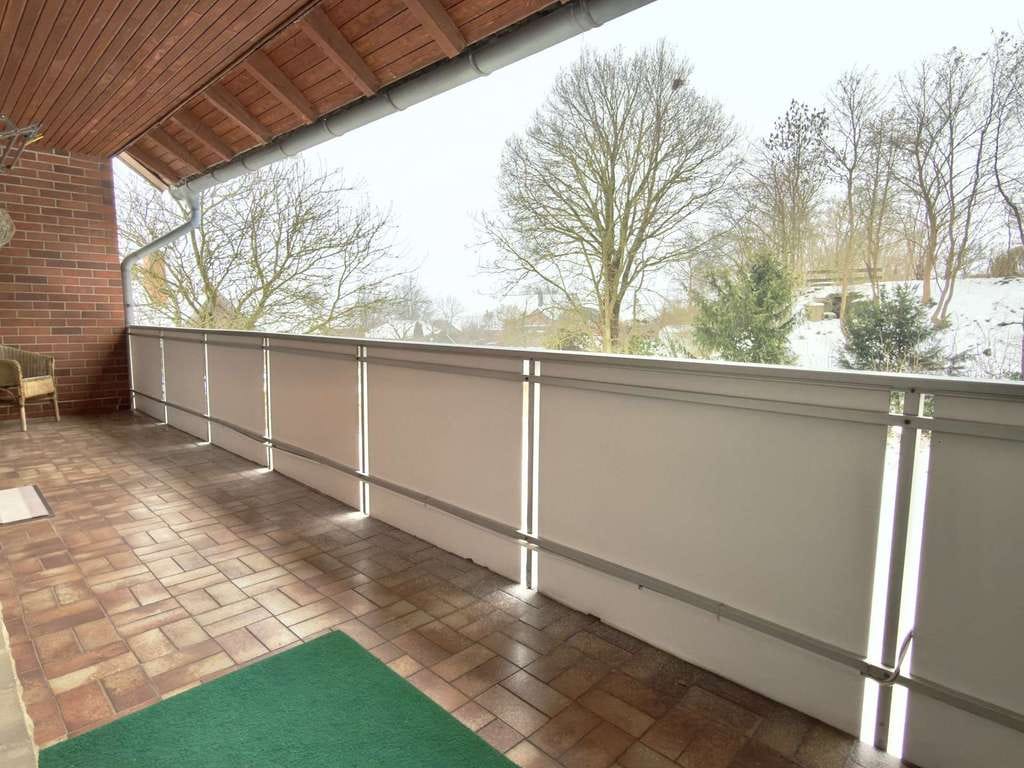 Immobilie in Wölpinghausen - RUDNICK bietet VIEL PLATZ MIT TRAUMHAFTEM AUSBLICK: Geräumiges Einfamilienhaus mit Potential - Bild 4