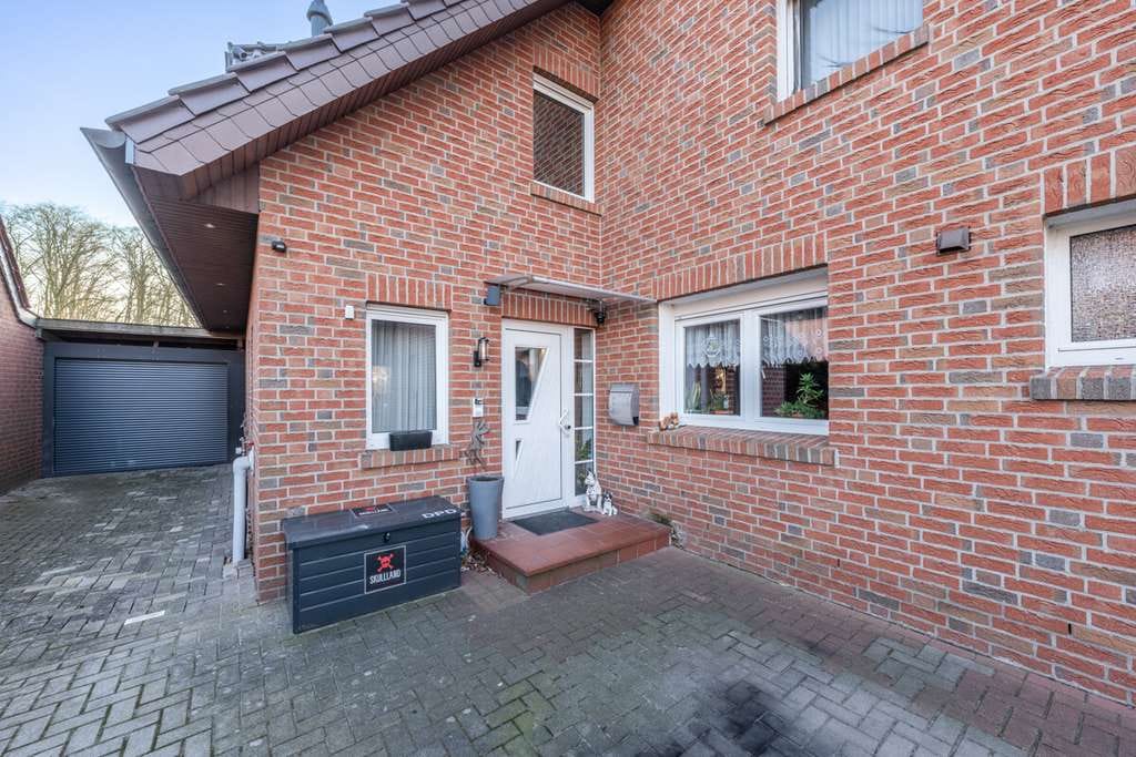 Immobilie in Bramsche - Mehrfamilienhaus in Bramsche - Ideal als Mehrgenerationenhaus oder zum Wohnen und Vermieten - Bild 1