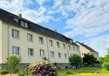 Immobilie in Langenweißbach - Investieren mit Weitblick: Stabil vermietete Einheit in der Alten Schäferei Langenbach - Bild 0