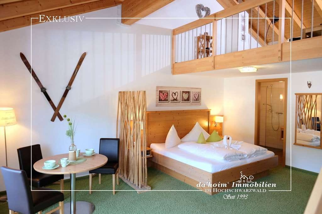Immobilie in Feldberg - Berg-Liebe Maisonette-Apartment in Feldberg - Bild 0
