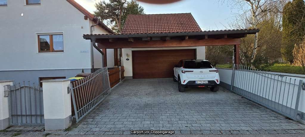 Immobilie in Gessertshausen - Ein Traumhaus! Einfamilienhaus mit Doppelgarage, Carport u. Freisitz in Gessertshausen OT Döpshofen - Bild 2