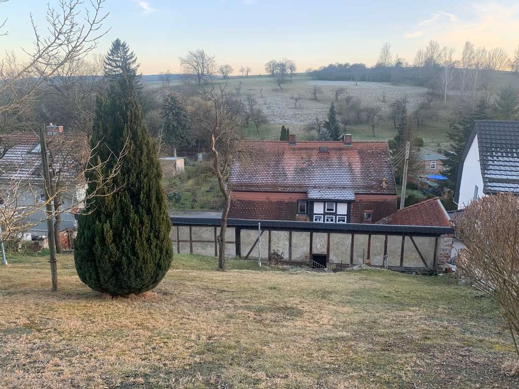 Immobilie in Oppurg - Einfamilienhaus mit großem Gartengrundstück und Nebengelass in Pößneck/OT Schlettwein - Bild 3