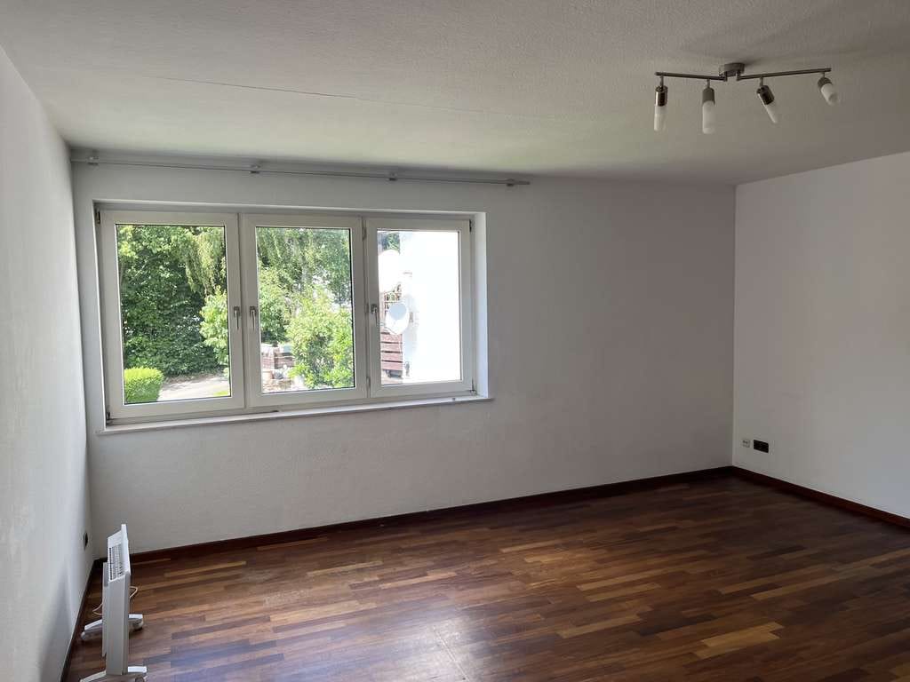 Immobilie in Porta Westfalica - Charmante Eigentumswohnung in ländlicher Umgebung - Bild 3
