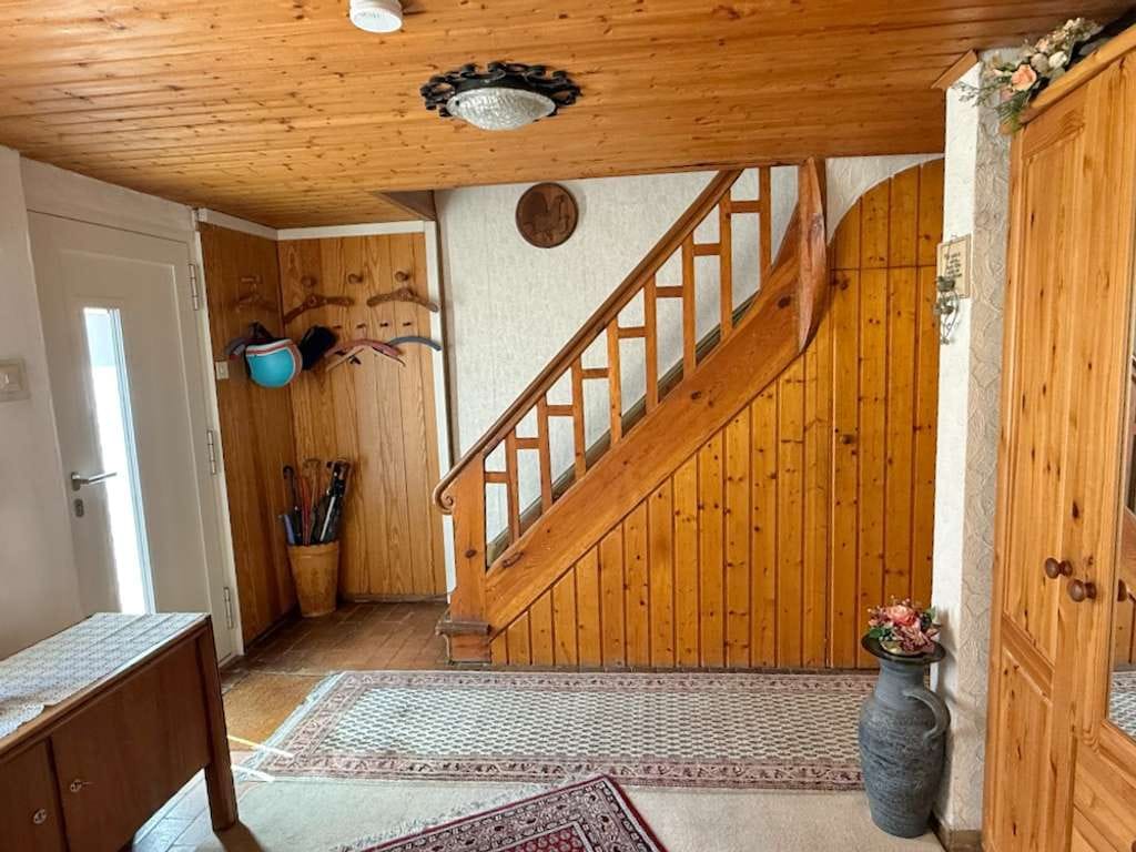 Immobilie in Cadolzburg - Gepflegtes Einfamilienhaus mit viel Potential in ruhiger Lage von Cadolzburg - Bild 4
