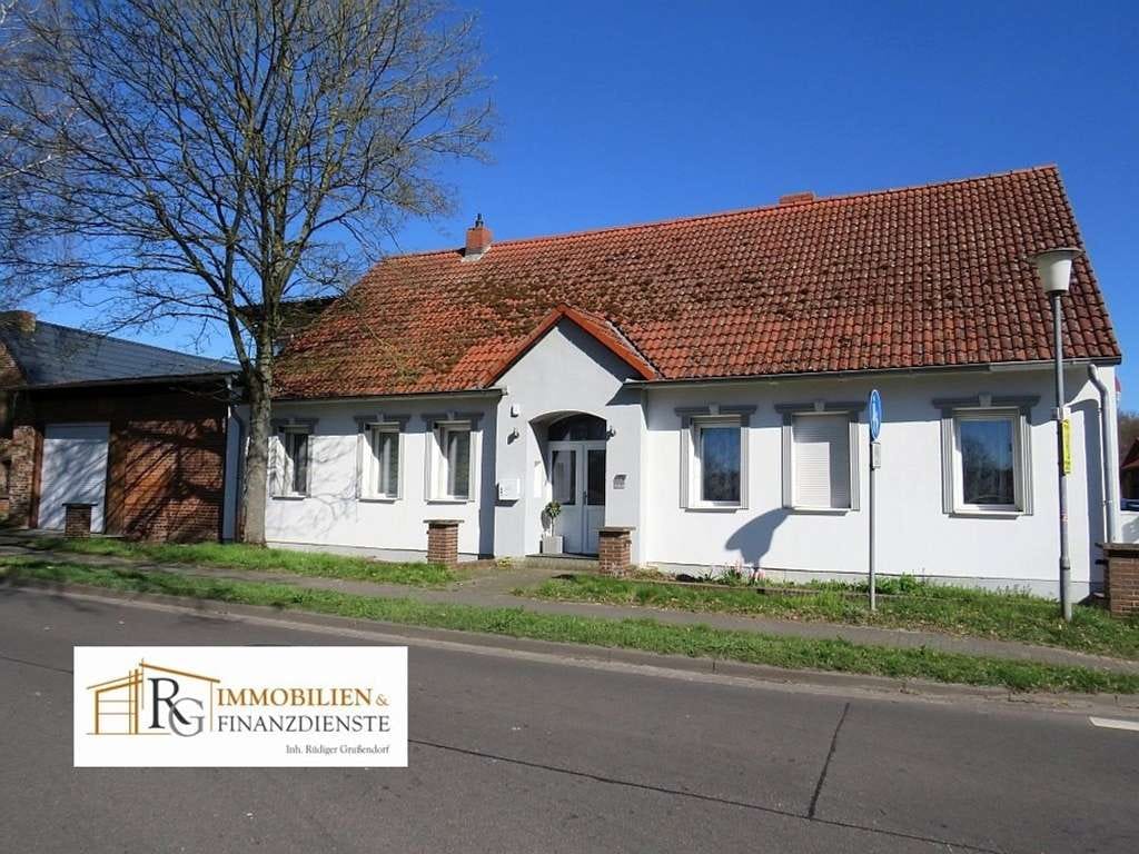 Immobilie in Brome - Keine Käuferprovision & Saniert! Wohnhaus mit Nebengelass  & viel Platz f. Familie, Hobby & Freizeit - Bild 0