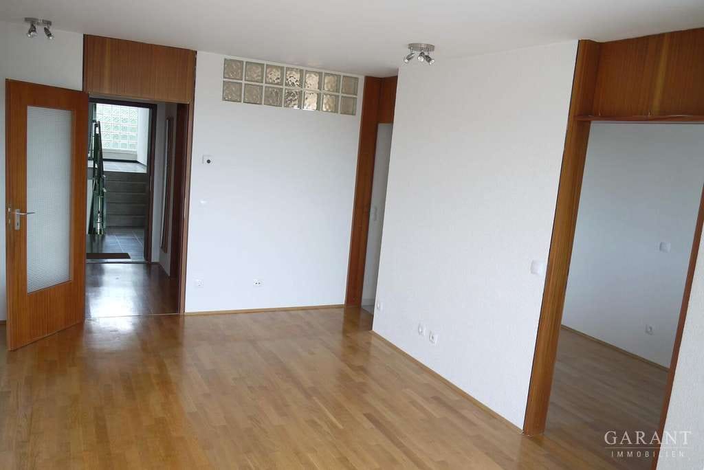 Immobilie in Ulm - Traumblick auf das Ulmer Münster - Attraktive 1,5 Zimmer-Wohnung am Safranberg - Bild 1