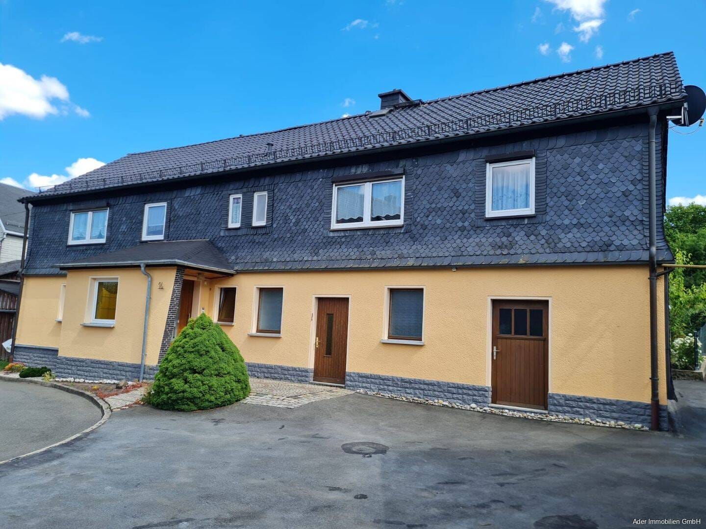 Immobilie in Bad Lobenstein - charmantes Ein bis Zweifamilienhaus in idyllischer Wohnlage - Bild 0