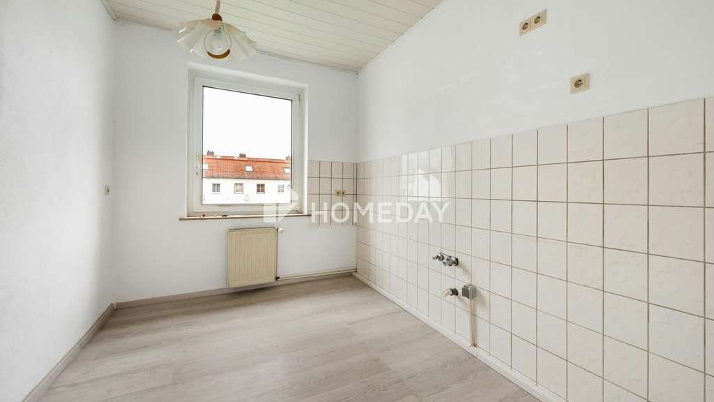 Immobilie in Genthin - Bezugsbereites Wohnglück in Genthin: Helle 3-Zimmer-Wohnung inklusive Stellplatz und Garage - Bild 3