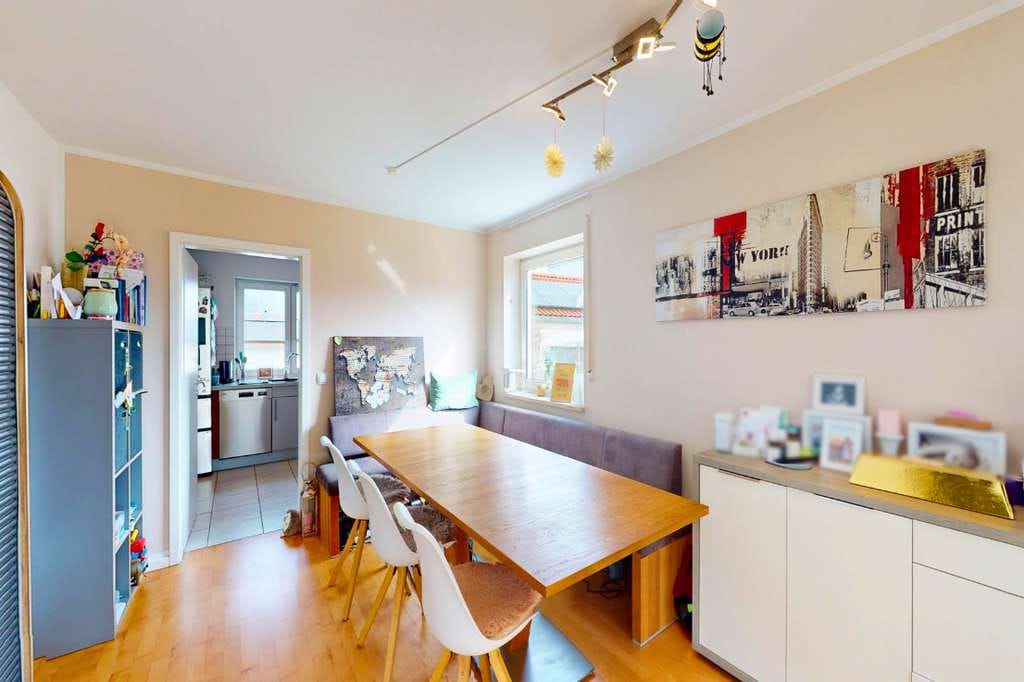 Immobilie in Wettstetten - ** Familien aufgepasst: Reihenendhaus mit großem Garten, Südterrasse & 2 Garagen ** - Bild 1