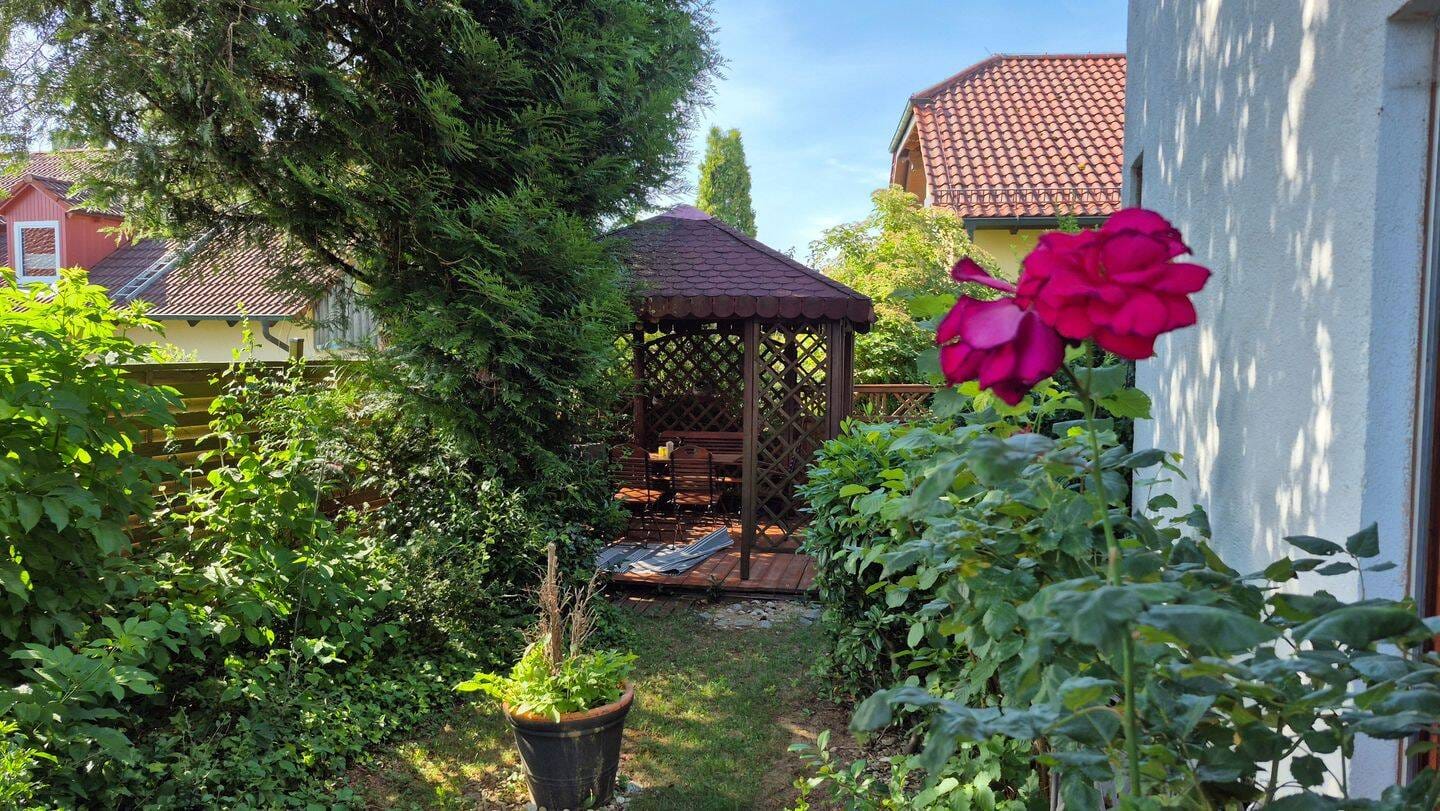 Immobilie in Buxheim - Haus statt nur Wohnung = eigene Haustüre - Bild 0