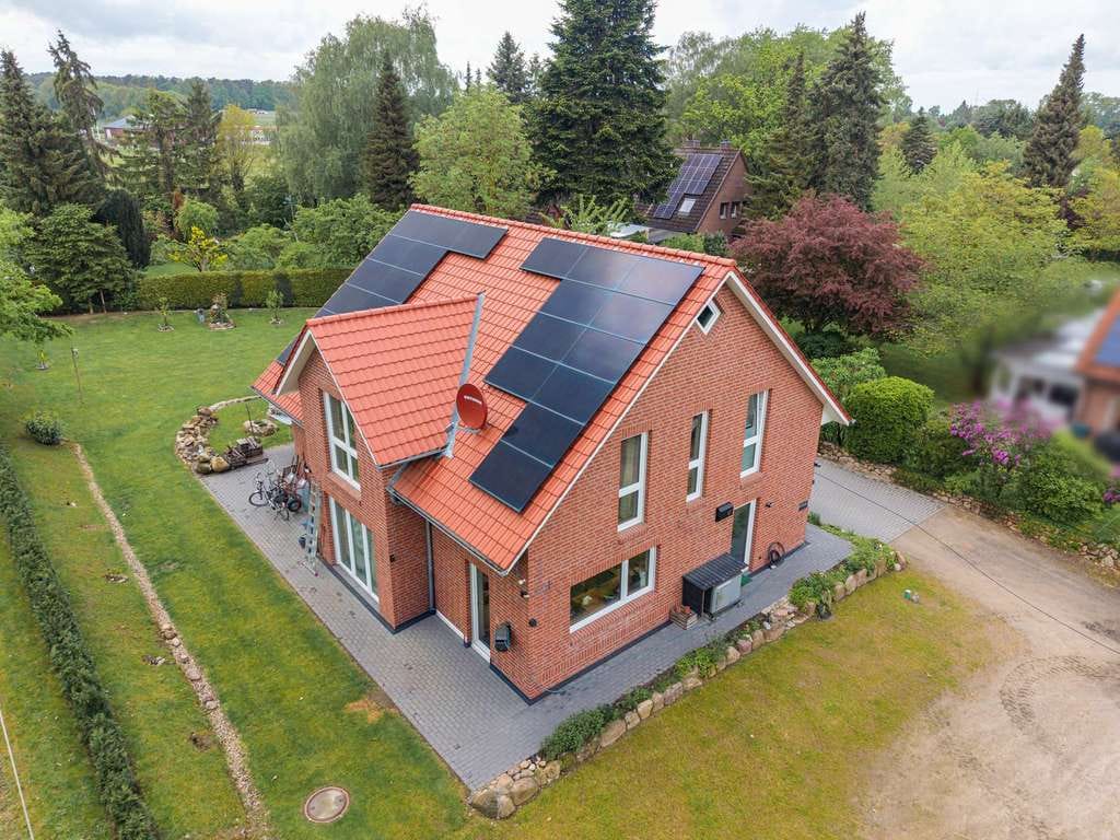 Immobilie in Betzendorf - Hochwertiges Viebrockhaus in Betzendorf – viel Ruhe, Natur und zusätzliche Grundstücke möglich - Bild 0
