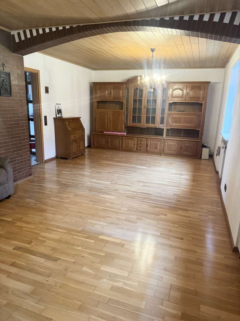 Immobilie in Bann - Renovierungsbedürfiges EFH mit schönem Ausblick in 66851 Bann - Bild 3