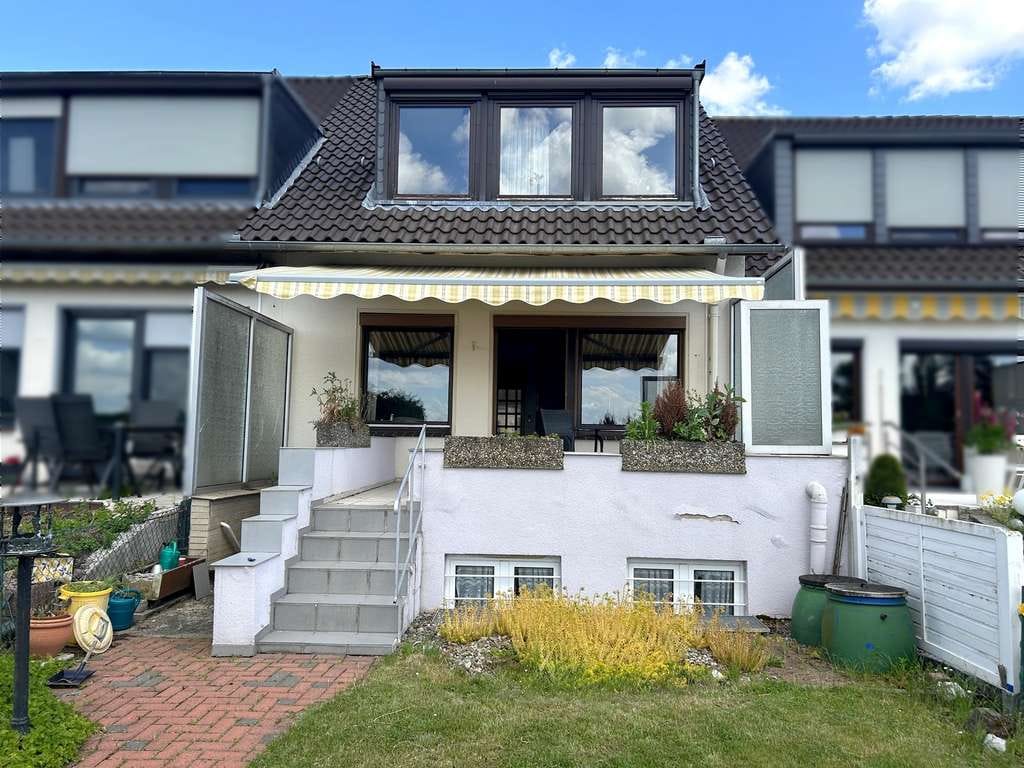 Immobilie in Sehnde - Charmantes Reihenmittelhaus mit Garten in ruhiger Lage von Sehnde-Ilten - Bild 0