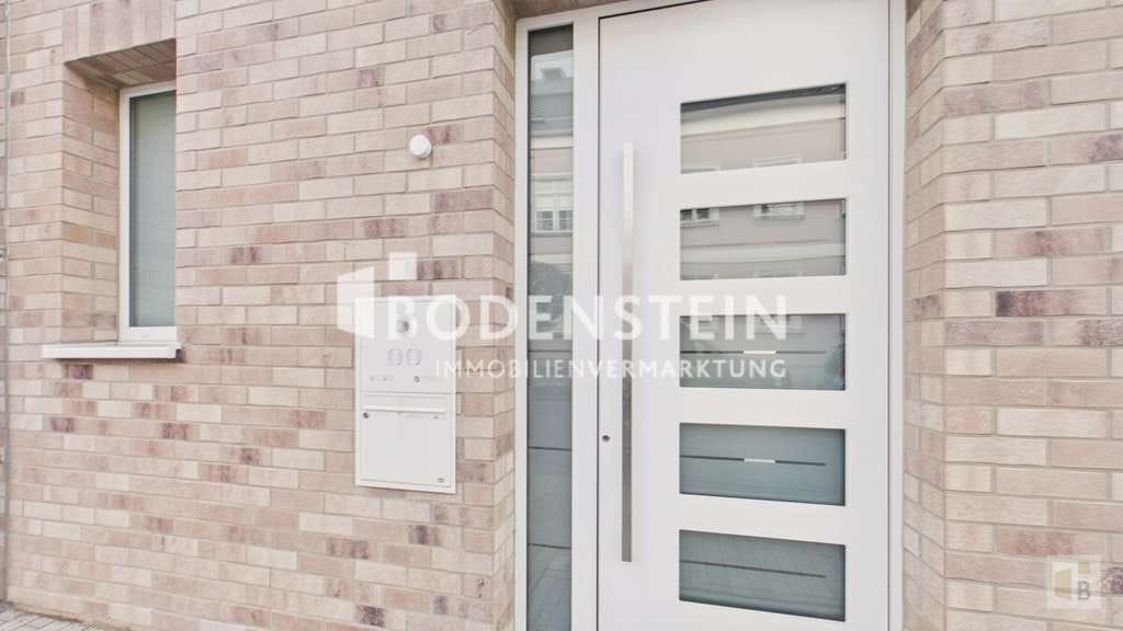 Immobilie in Nieder-Olm - Eigenes Haus statt Wohnung! KfW-40+ Stadthaus mit 114 m²  in zentraler Lage von Nieder-Olm - Bild 2