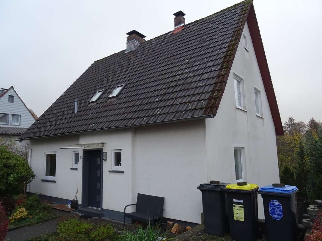 Immobilie in Gersfeld - Freistehendes Zweifamilienhaus mit ELW in Top-Lage in Gersfeld zu verkaufen - Bild 1