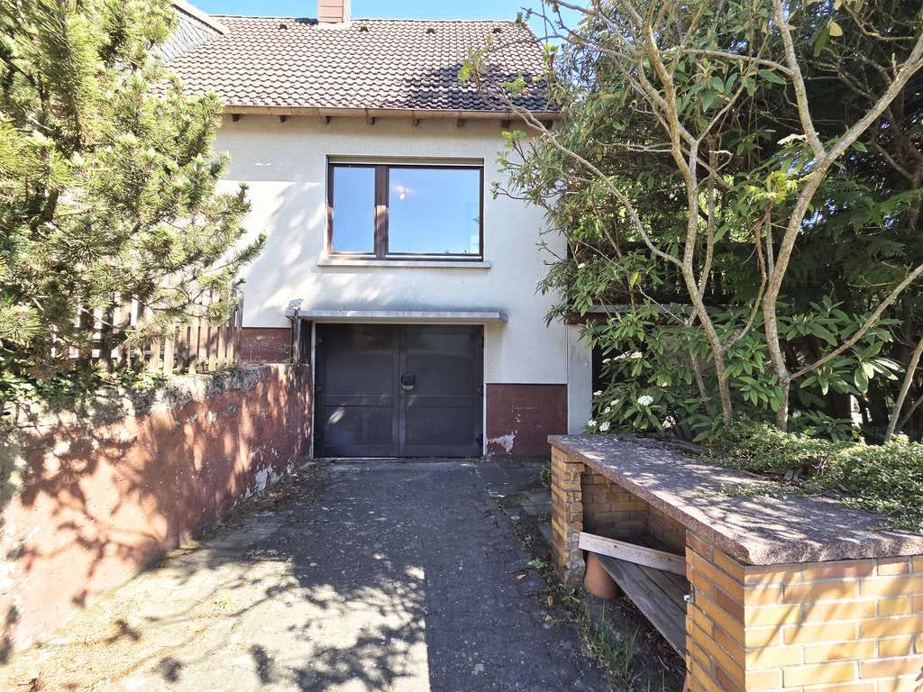 Immobilie in Roßdorf - Roßdorf: Zweifamilienhaus mit viel Potential für Handwerker - Bild 3