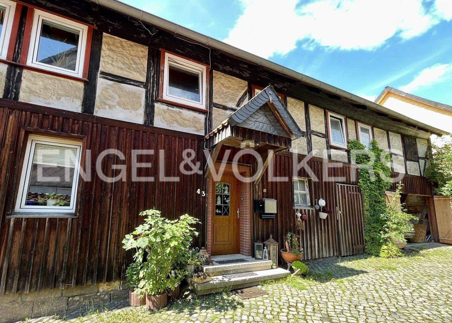 Immobilie in Langelsheim - MAISONETTEWOHNUNG MIT HARZER CHARME UND ZUVERLÄSSIGEM MIETER - Bild 2