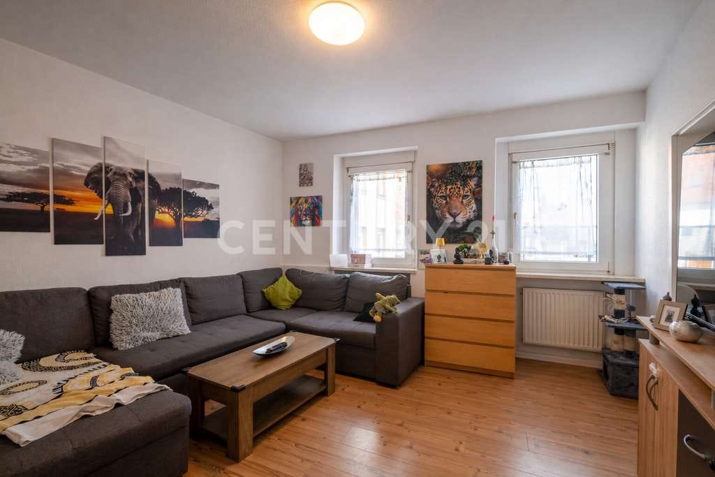 Immobilie in Wiesbaden - Zweifamilienhaus | Hof | Balkon | Hobbywerkstatt | 8 Zimmer - Bild 1