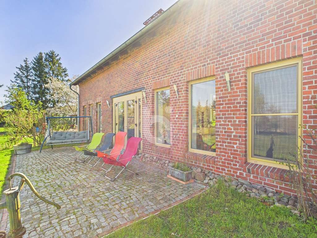 Immobilie in Havelberg - Architektur trifft Landschaft - Backstein. Kernsaniert. Blick zur Havel. - Bild 3