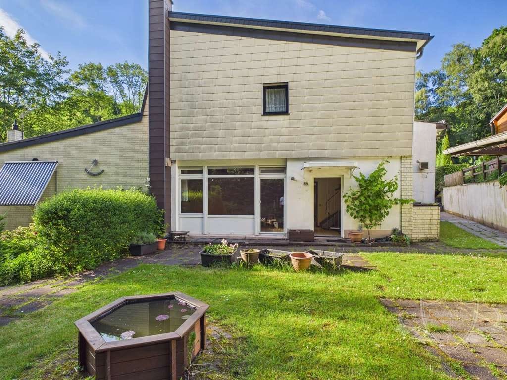 Immobilie in Lüdenscheid - Reihenendhaus mit grossem Garten und viel Platz - Bild 0