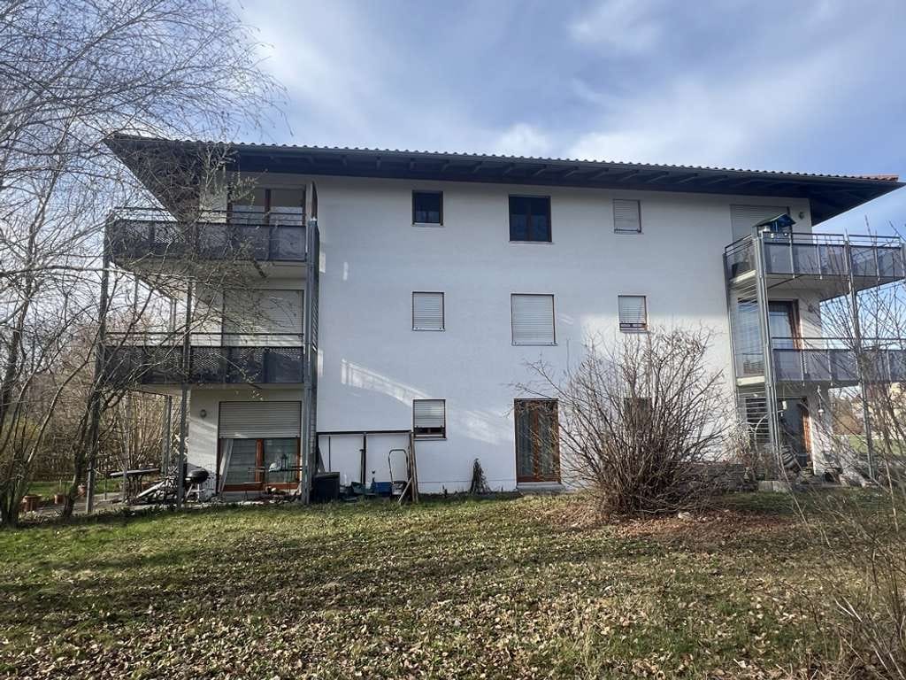 Immobilie in Jettingen-Scheppach - 3ZKB Eigentumswohnung in Jettingen mit tollem Ausblick - Bild 2