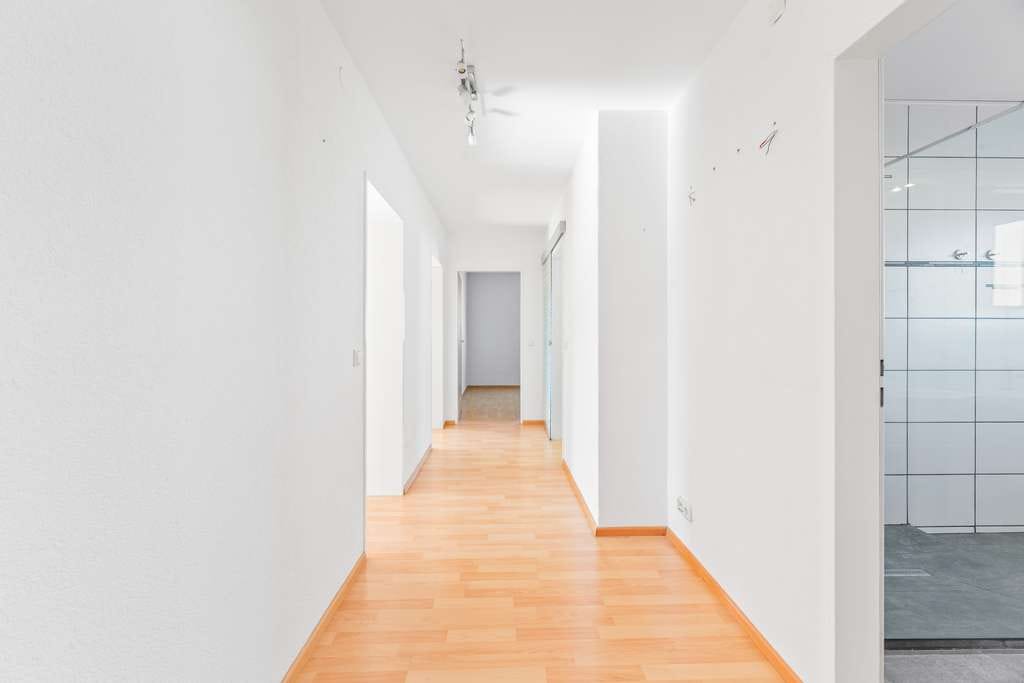 Immobilie in Riederich - Familienfreundliche 4-Zimmer-Wohnung mit Garten in Riederich - Bild 1