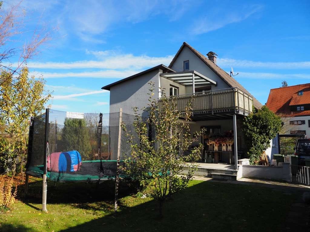 Immobilie in Schwabhausen - Wohnen im Blumenviertel- Gartentraum mit flexibler Nutzung -EFH oder Wohnen und Arbeiten kombinieren - Bild 3