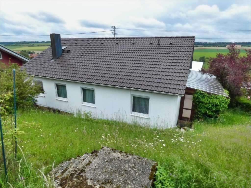 Immobilie in Steinheim am Albuch - Steinheim - Einfamilienhaus mit Einliegerwohnung - Bild 3