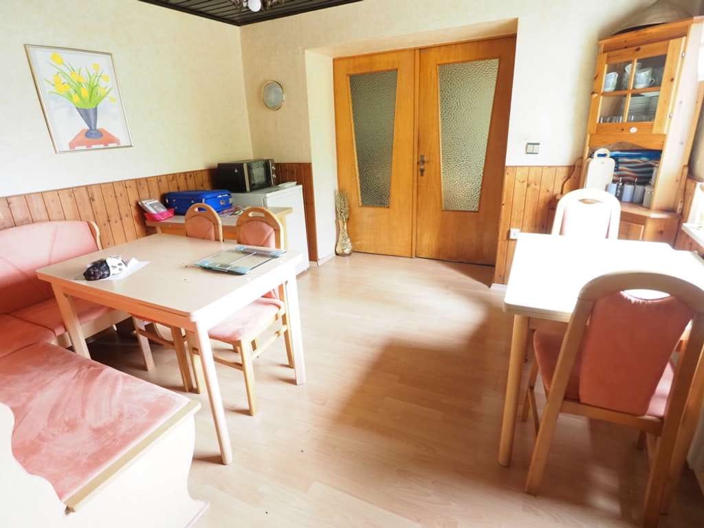 Immobilie in Marienrachdorf - Gemütliches Einfamilienhaus mit Nebengebäude auf großem Grundstück - Bild 5