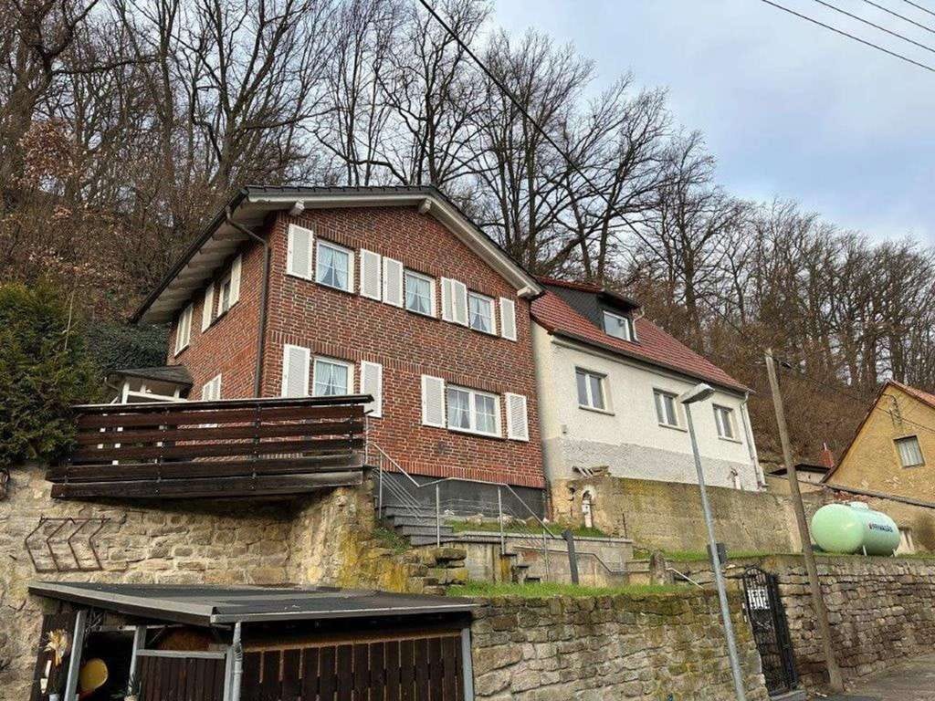 Immobilie in Uhlstädt-Kirchhasel - Neuwertiges kleines gemütliches  EFH in Niederkrossen - Bild 1