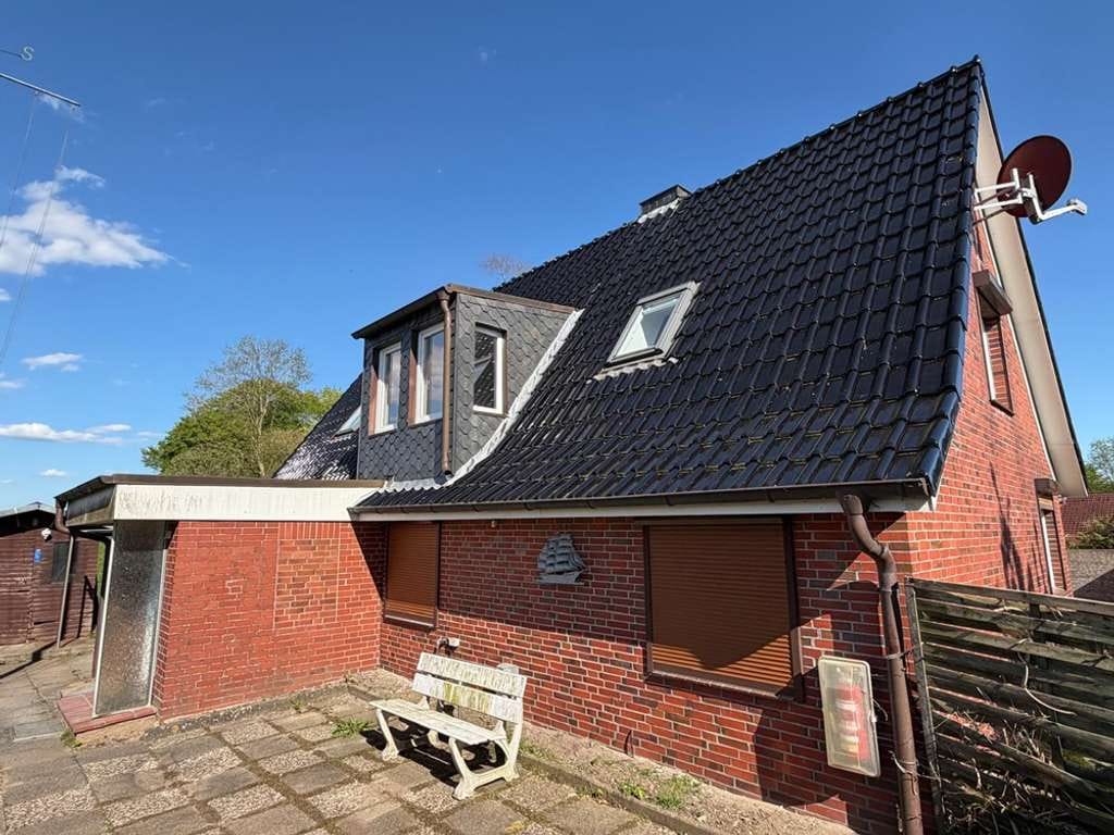 Immobilie in Heiligenstedten - Ihr Segelboot direkt vor der Tür! Modernisiertes Einfamilienhaus zu verkaufen - Bild 2