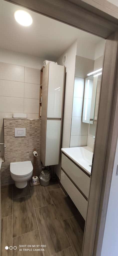 Immobilie in Liederbach - Kernsanierte 3-Zimmer-Wohnung mit zwei Balkonen und traumhaftem Taunusblick. - Bild 4