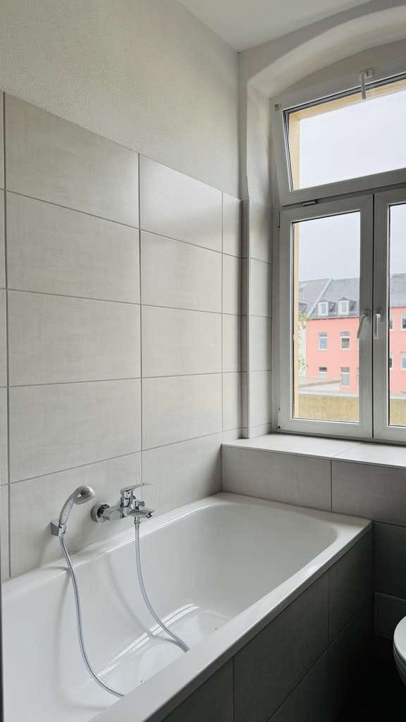 Immobilie in Döbeln - Schöne 2 - Zimmer | 17,2 fach | Erstbezug nach Sanierung | PROVISIONSFREI - Bild 2