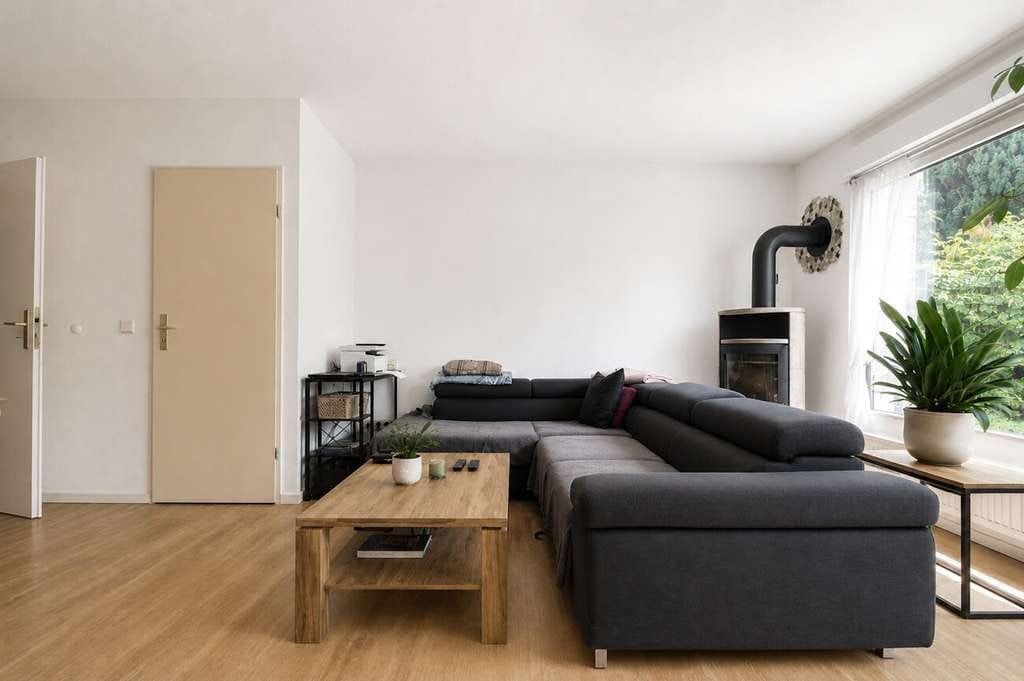 Immobilie in Wustermark - Attraktives Reihenmittelhaus mit neuer Heizung, modernen Fenstern und Kamin in gefragter Wohnlage - Bild 4
