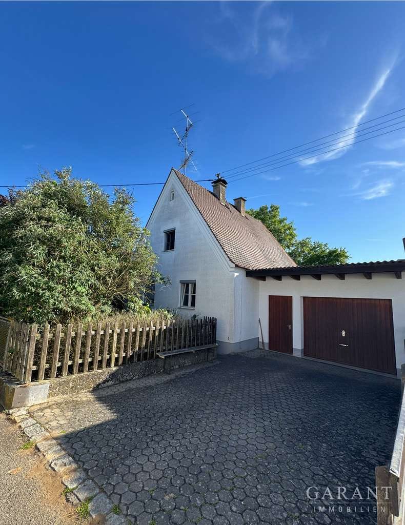 Immobilie in Tapfheim - Charmantes Haus mit Traumgarten & Ausbaupotenzial - Bild 0