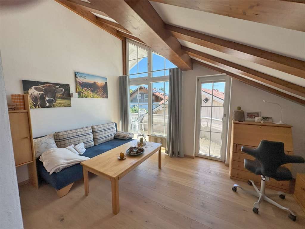 Immobilie in Haldenwang - Offenes Wohnen, im modernen alpenländischen Stil, große 2 Zi-DG-Wohnung - Bild 1