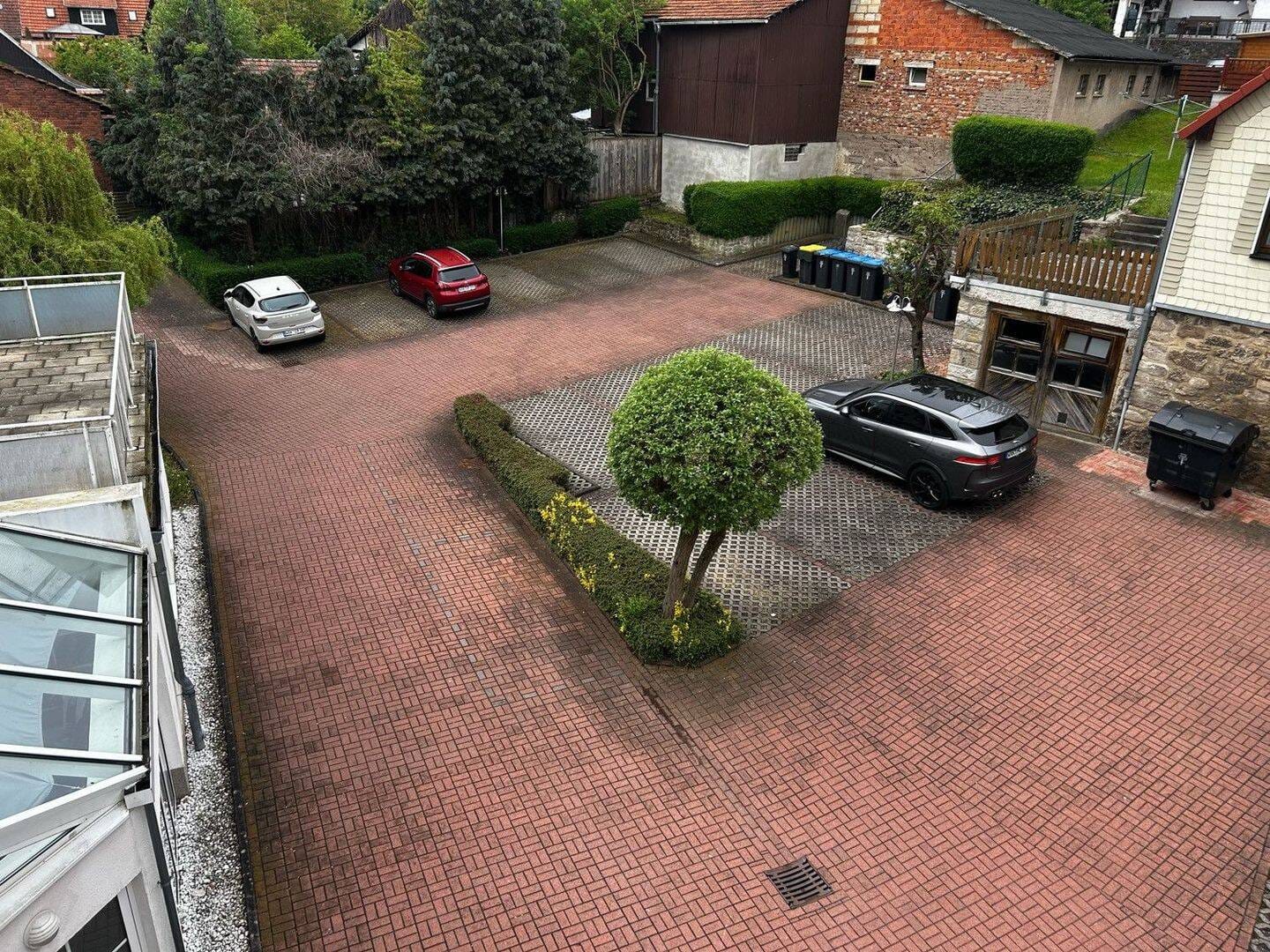 Immobilie in Wutha-Farnroda - VERKAUF: geräumige 2-Raummaisonettewohnung mit Balkon und Stellplatz in grüner Lage in Wutha-Farnroda - Bild 1