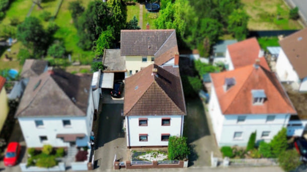 Immobilie in Dannstadt-Schauernheim - Provisionsfrei - Einzigartiges Anwesen: Zwei Häuser, großer Garten, viele Möglichkeiten - Bild 0