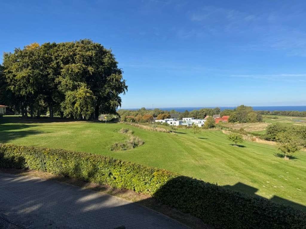 Immobilie in Lohme - Exklusives Apartment auf dem Anwesen Schloss Ranzow - Abschlag mit Ostseeblick 18-Loch Golfplatz - Bild 0