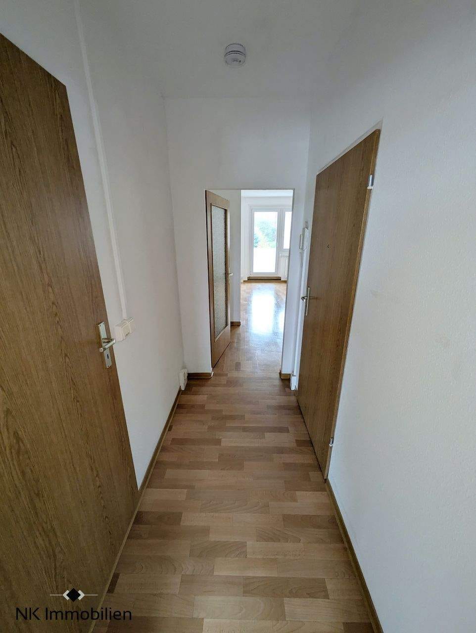 Immobilie in Limbach-Oberfrohna - ++ solide Kapitalanlage - 3-Raum Eigentumswohnung mit Balkon - top-Entwicklungschancen ++ - Bild 3