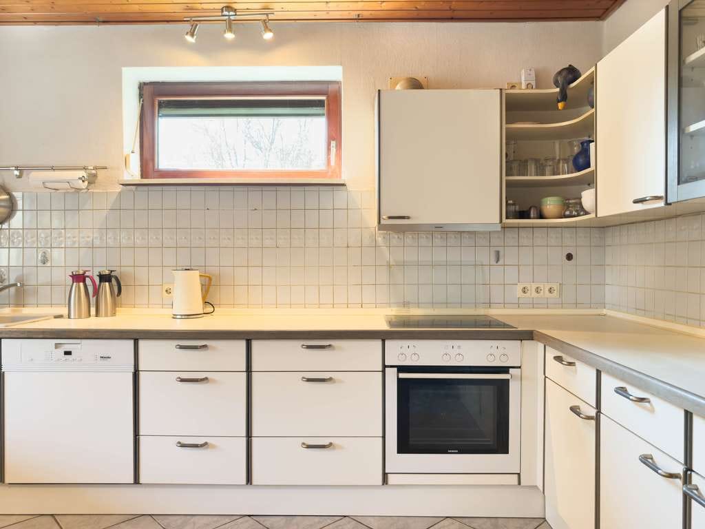 Immobilie in Süsel - Gestalten Sie Ihr Traumhaus – Familienidylle stadtnah und naturverbunden - Bild 2